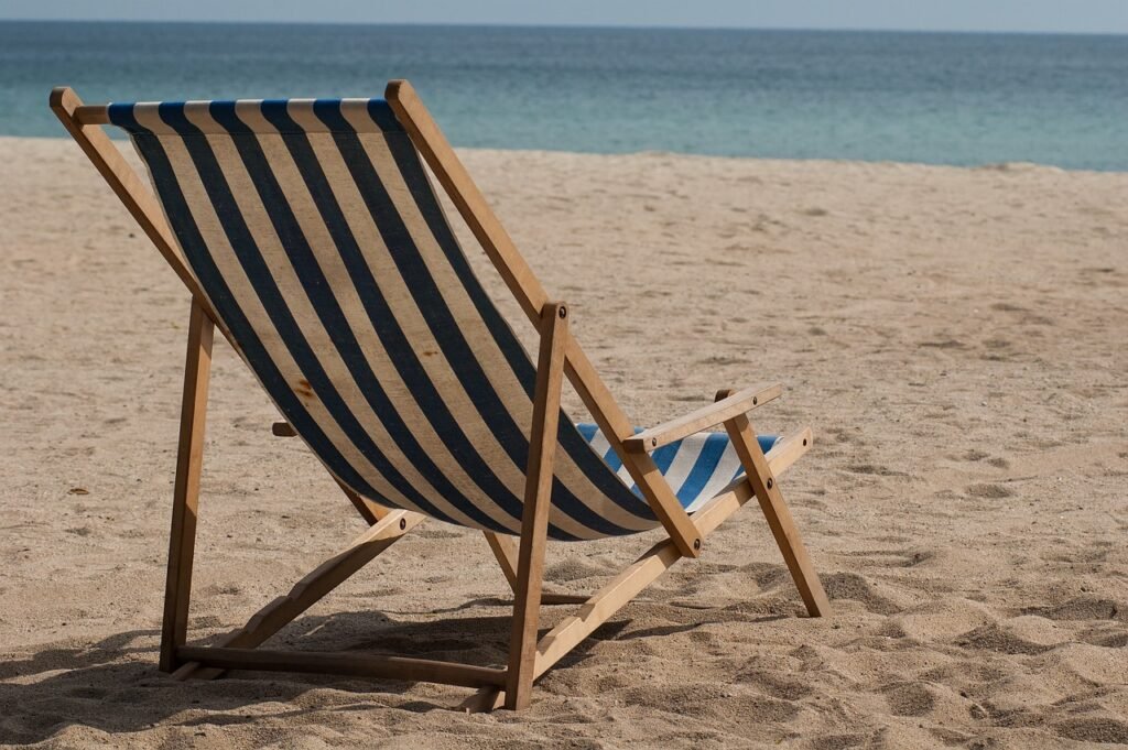 beach, beach chair, nature-895685.jpg